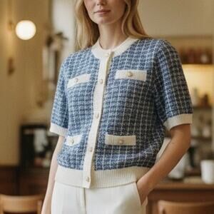 Urban Revivo Cardigan “Regency” baby blue knitted tweed size med NWOT